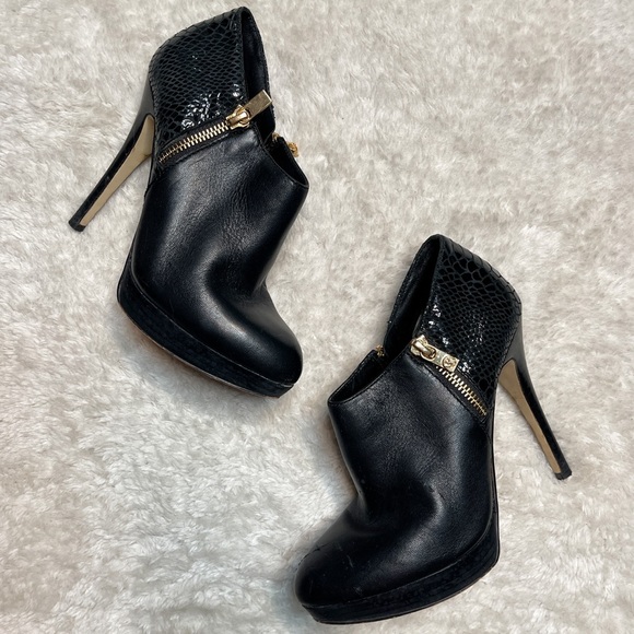 Michael Kors Platform Stiletto Booties - Picture 1 of 5